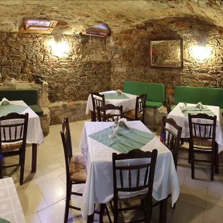 Hotel Monte Kristo Ermoupoli