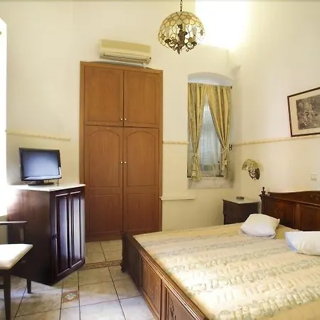 Hotel Monte Kristo Ermoupoli