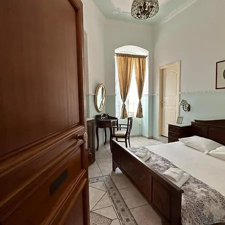 Monte Kristo Hotel Ermoupoli