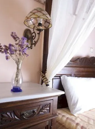 Monte Kristo Hotel